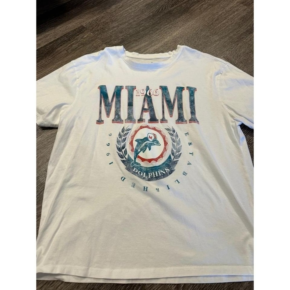Miami Dolphins NFL 1966 Established Football T Shirt Adult Size Large White
